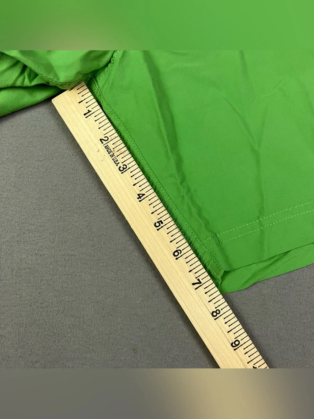 The North Face Men's Size L Flashdry Swim Trunks Shorts Lined Green Pockets. In